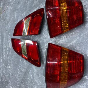 LEXUS LS430 TAIL LIGHTS Set 2001-2003